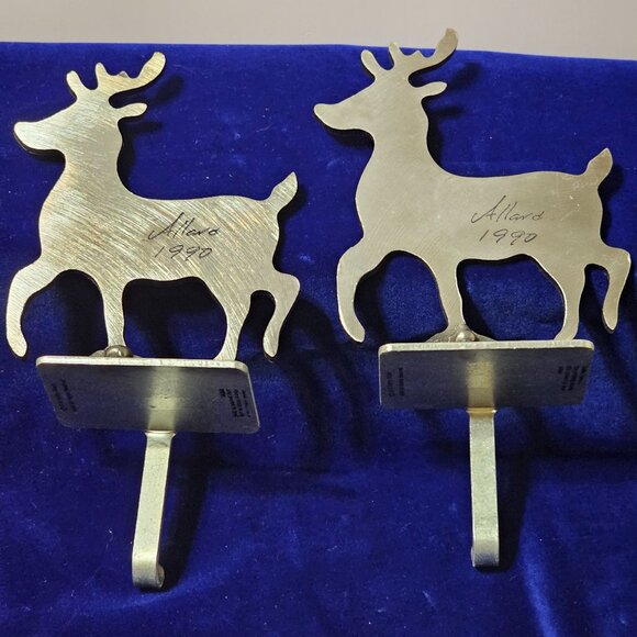 Pair Of Vintage 1984 Ed & Kathy Allard Reindeer Stocking Holders Cast Metal Silv - Picture 5 of 8